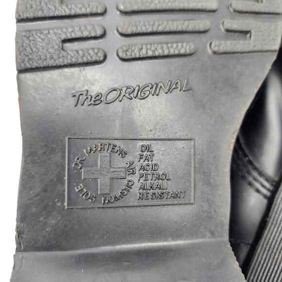 Dr. Marten's Doc's 1460 The Original Black Leather Lace Up Boots Size 7 - Picture 4 of 8